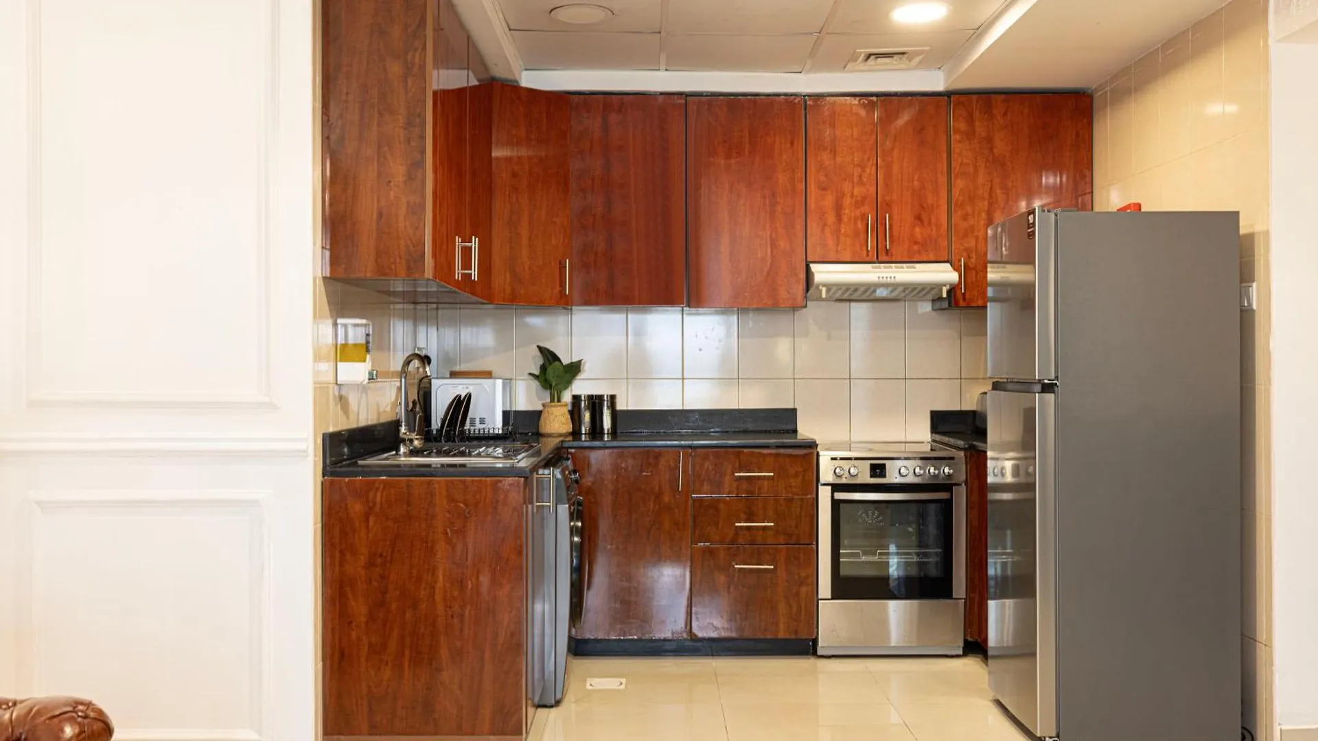 Beautiful Home, Magnificent View Dubai Apartment